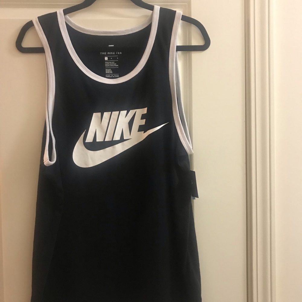 Nike Tank Ace Logo